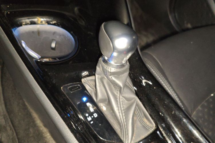 Toyota Izoa 2019 صورة سيارة #16