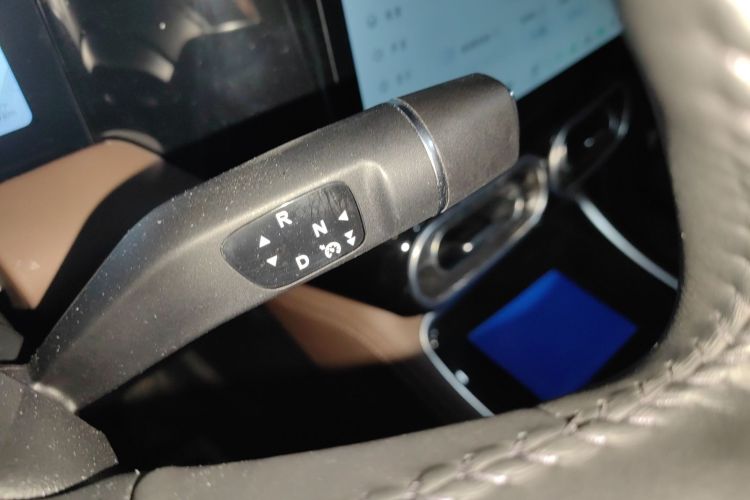 零跑汽车 零跑C01 2023 汽车图片 #16