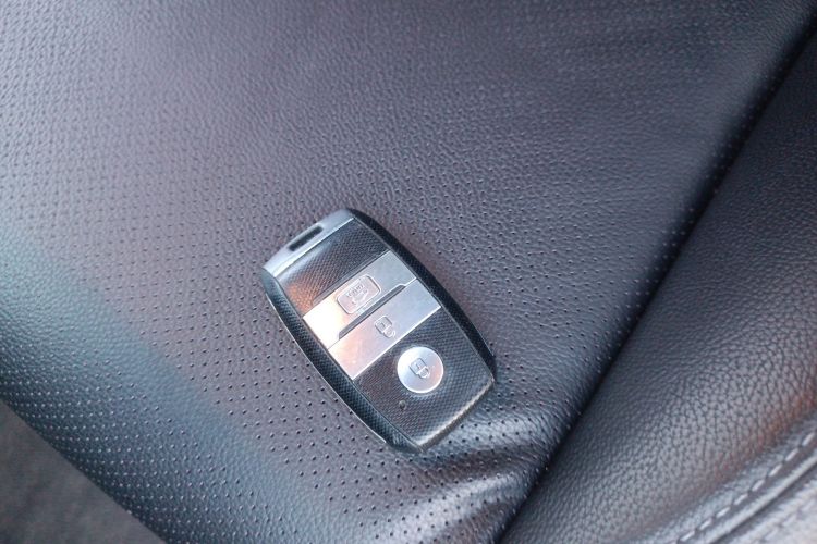 起亚 起亚K4 2016 汽车图片 #16