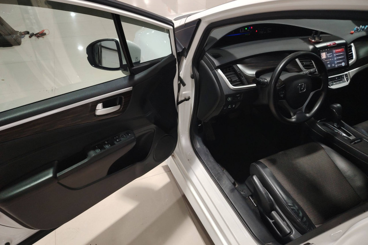 Honda Jade 2018 immagine di auto #16