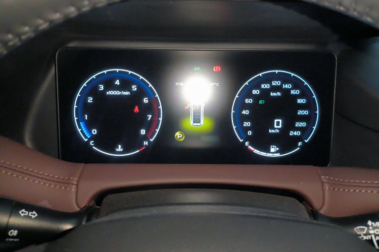 GEELY OkavangoR7 2021 #16 GEELY OkavangoR7 2021 car image #16