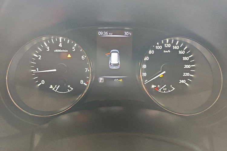 Nissan X-Trail 2019 immagine di auto #16