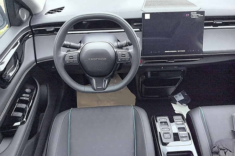 Honda e:NP2 2025 car image #16