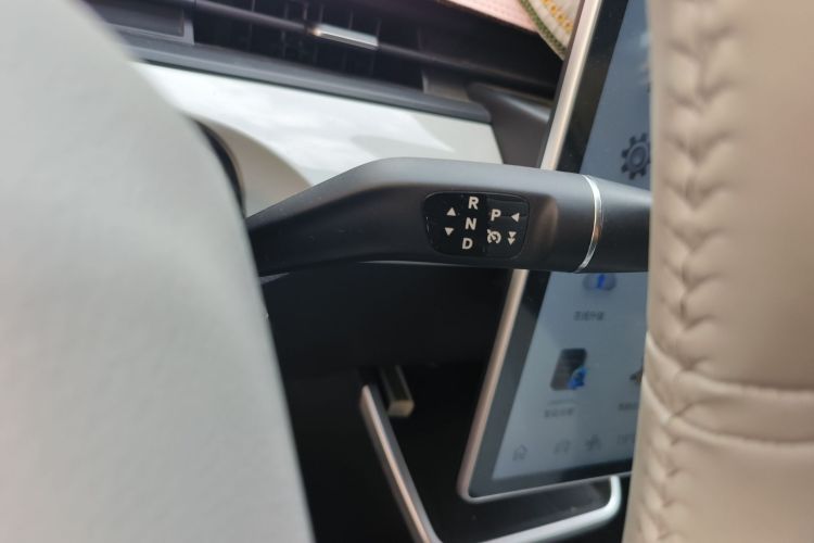 哪吒汽车 哪吒AYA 2024 汽车图片 #16