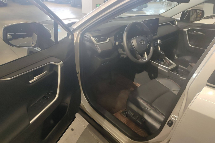 Toyota Wildlander New Energy 2024 car image #16