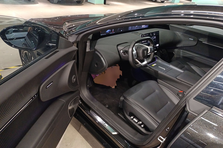 Avatr 12 2024 #16 Avatr 12 2024 car image #16