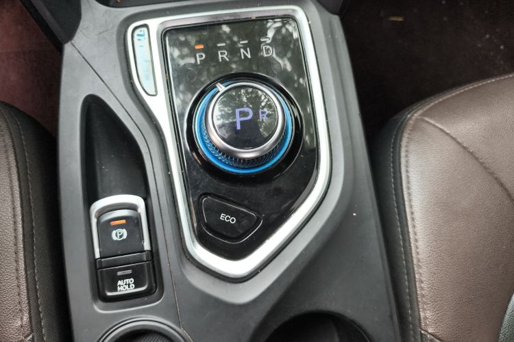 GAC Trumpchi GS4 New Energy 2018 #16 GAC Trumpchi GS4 New Energy 2018 car image #16