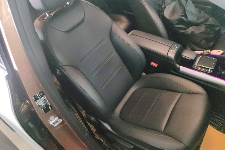 Mercedes-Benz EQA Class 2022 #16 Mercedes-Benz EQA Class 2022 imagen de coche #16
