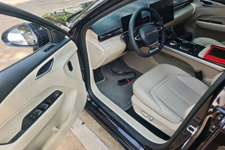 Wuling Starlight 730 2024 immagine di auto #16