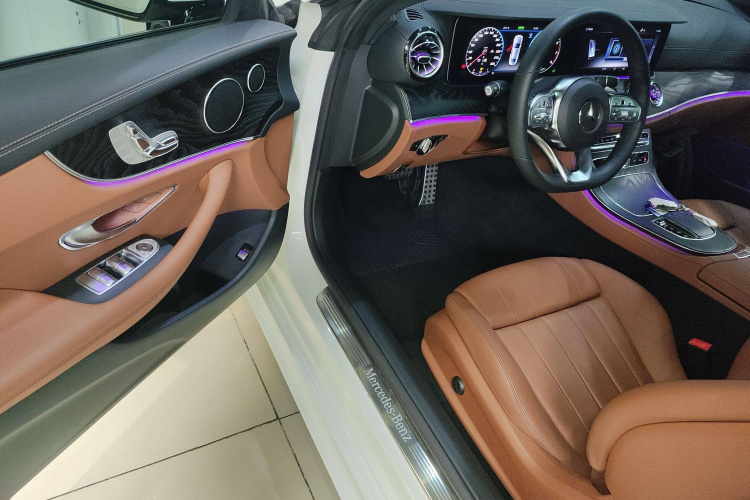 Mercedes-Benz E Class (Imported) 2020 car image #16