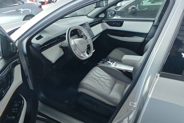 Honda e:NS2 2024 #16 Honda e:NS2 2024 car image #16