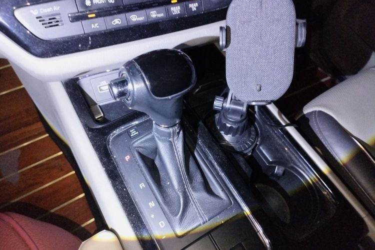 Kia Carnival (Imported) 2016 car image #16