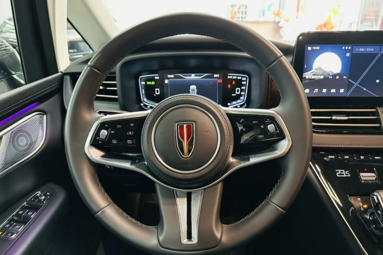 HongQi HQ9 PHEV 2024 car image #16