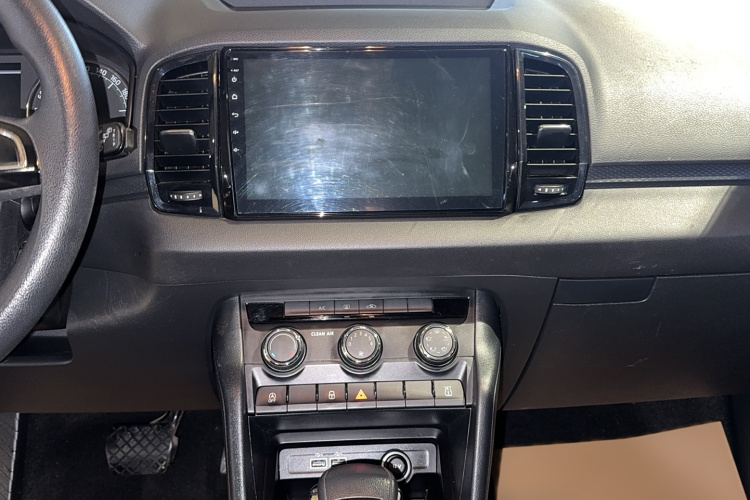 Skoda Karoq 2018 изображение автомобиля #16