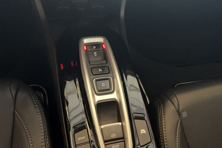 Honda Envix 2021 #16 Honda Envix 2021 car image #16