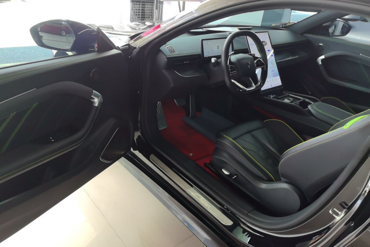 哪吒汽车 哪吒GT 2024 #16 哪吒汽车 哪吒GT 2024 汽车图片 #16