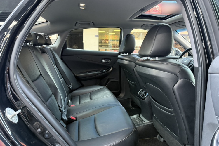 Honda Spirior 2016 immagine di auto #16