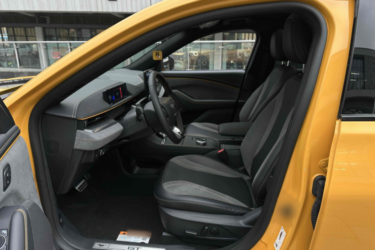 Ford Mustang Mach-E 2023 car image #16