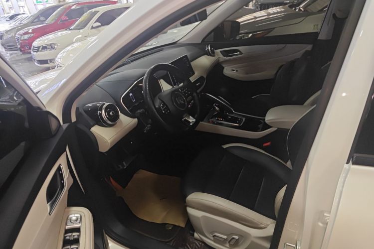 MG Pilot 2021 car image #16