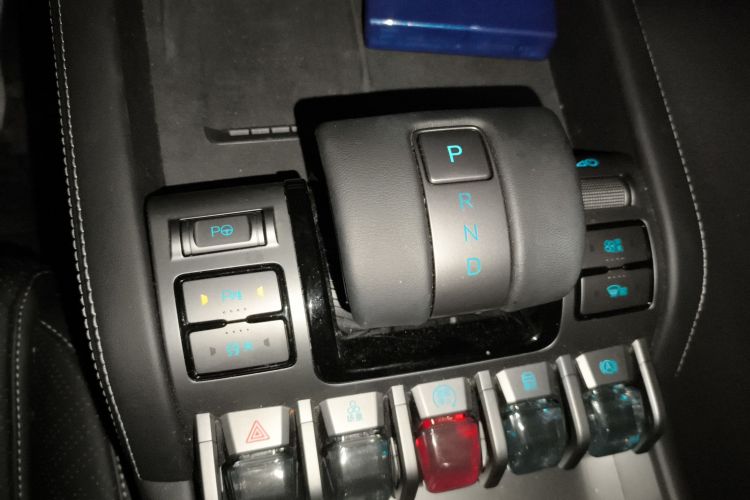 FangChengBao Tiger 3 2025 car image #16