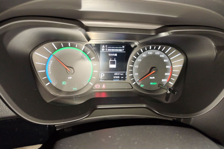 GAC Trumpchi GS4 New Energy 2018 #16 GAC Trumpchi GS4 New Energy 2018 car image #16