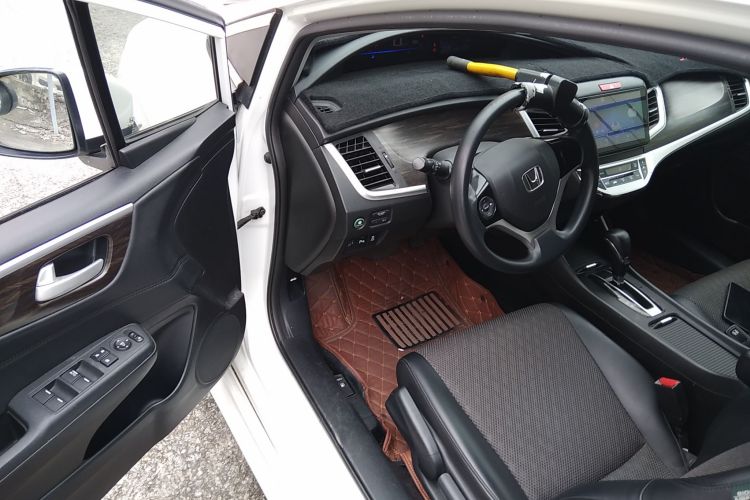 Honda Jade 2017 immagine di auto #16