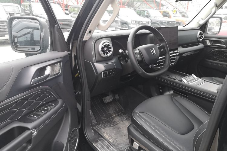 Tank 300 New Energy 2025 #16 Tank 300 New Energy 2025 immagine di auto #16