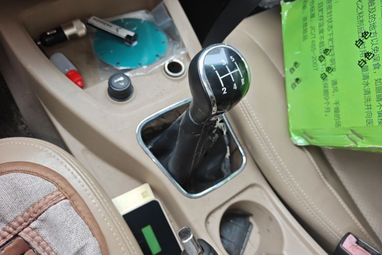 五菱汽车 五菱宏光 2014 #16 五菱汽车 五菱宏光 2014 汽车图片 #16