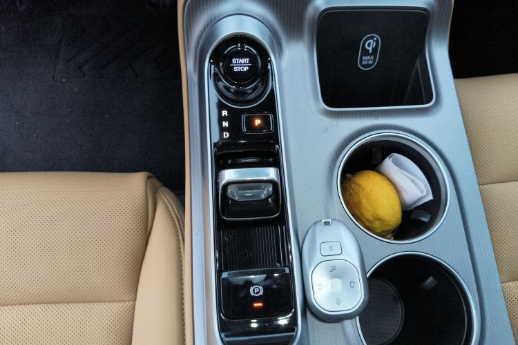 GAC Trumpchi E8 2025 imagem de carro #16