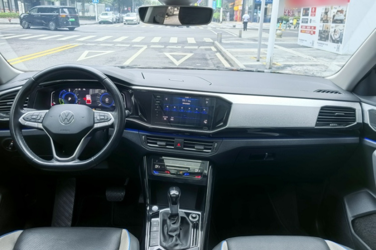 Volkswagen Tayron GTE 2020 #16 Volkswagen Tayron GTE 2020 car image #16