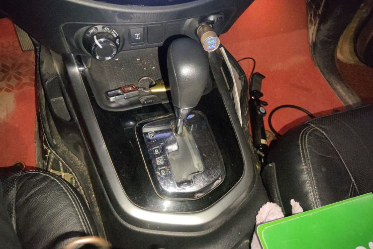 日产 途达 2018 汽车图片 #16