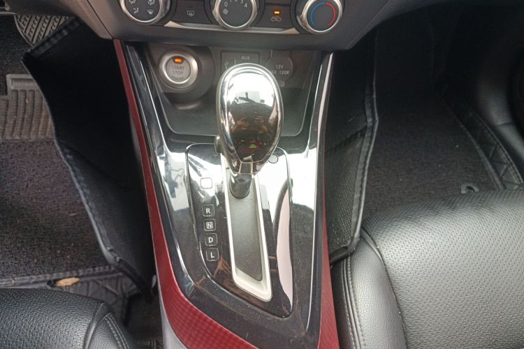 日产 蓝鸟经典 2017 汽车图片 #16