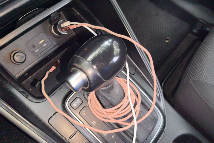 起亚 佳乐 2015 汽车图片 #16