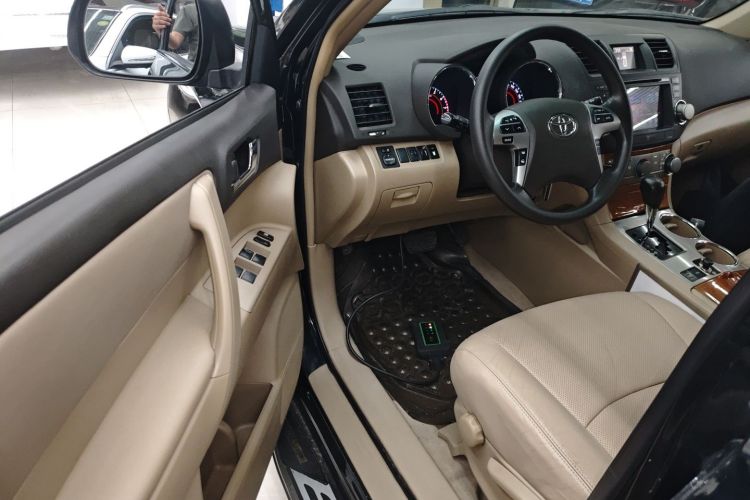 丰田 汉兰达 2014 汽车图片 #16