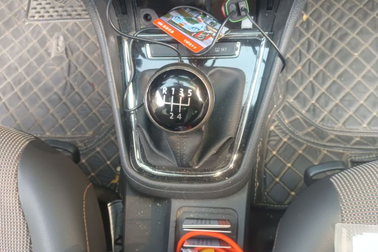 Volkswagen C-Trek 2017 immagine di auto #16