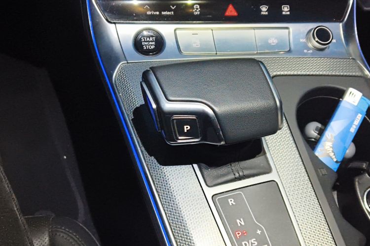 Audi A6 (Imported) 2023 image de voiture #16