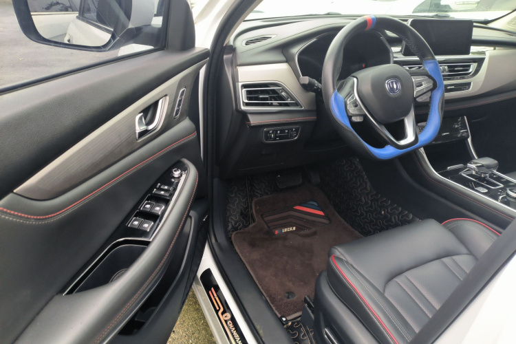 Changan CS75 2019 car image #16