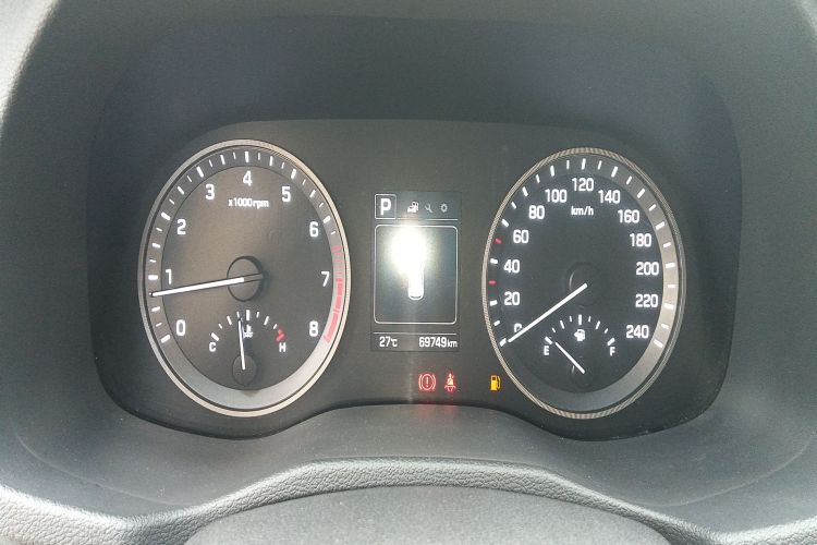 Hyundai Tucson (Imported) 2018 #16 Hyundai Tucson (Imported) 2018 car image #16