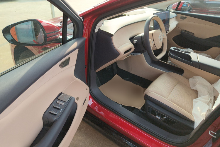 HongQi TianGong 05 2025 car image #16