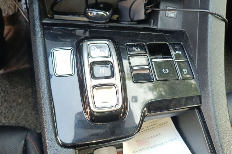 Hyundai Sonata (Imported) 2023 car image #16