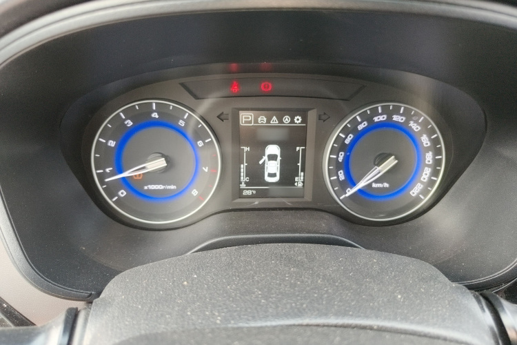 Changan Eado DT 2019 #16 Changan Eado DT 2019 car image #16