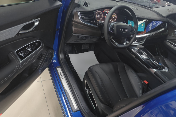 GEELY Ulion New Energy 2021 car image #16