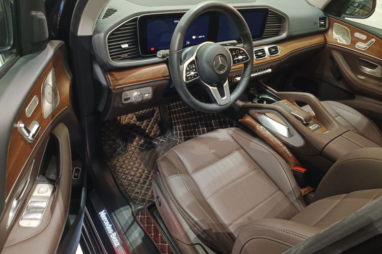 Mercedes-Benz GLE Class New Energy 2022 car image #16