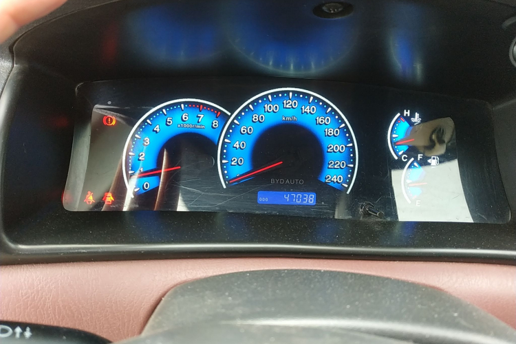 BYD F3R 2018 #16 BYD F3R 2018 car image #16