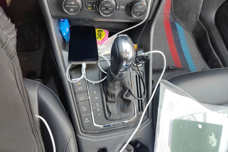 Volkswagen Lavida Pure Electric 2020 #16 Volkswagen Lavida Pure Electric 2020 car image #16