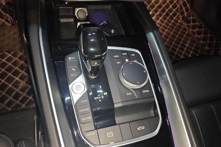 BMW Z4 M40i 2021 car image #16