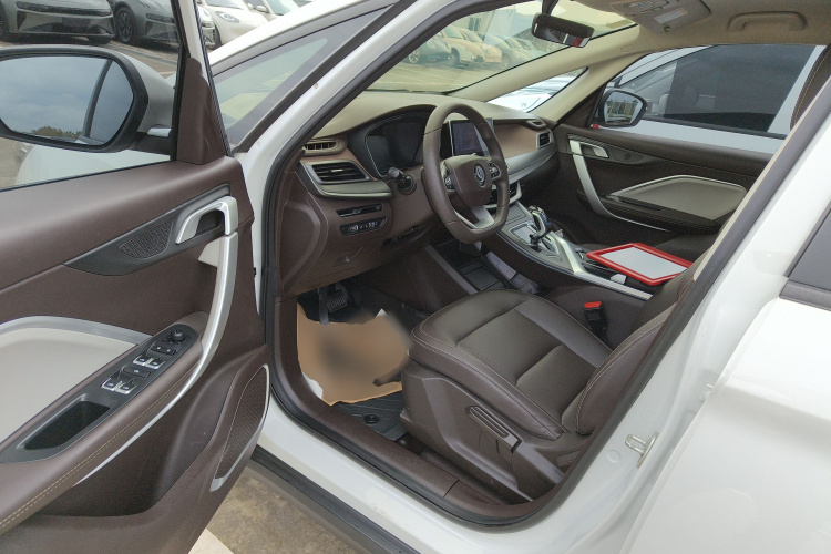 睿蓝汽车 枫叶80v 2021 汽车图片 #16