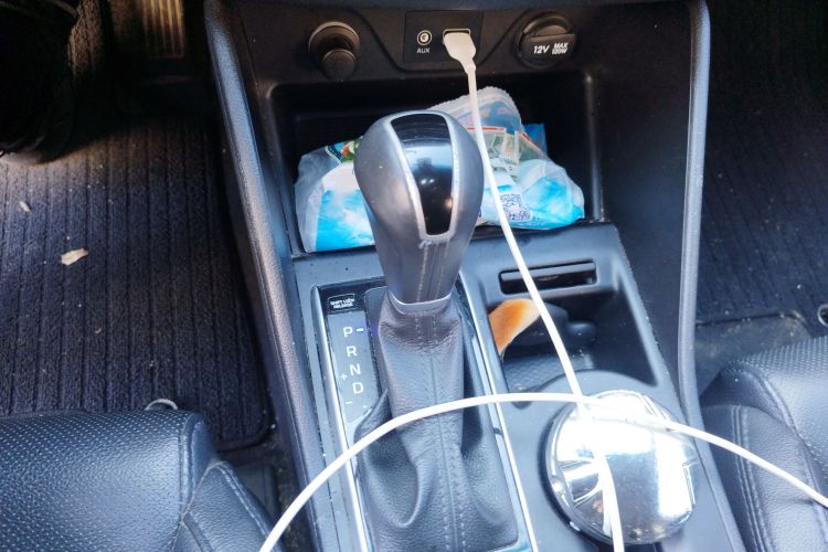 Hyundai Tucson (Imported) 2016 car image #16