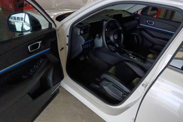 Honda e:NS1 2022 immagine di auto #16