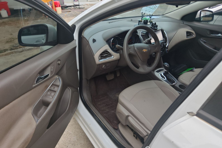 Chevrolet Cruze 2015 #16 Chevrolet Cruze 2015 car image #16
